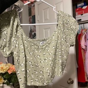 hollister cropped floral top